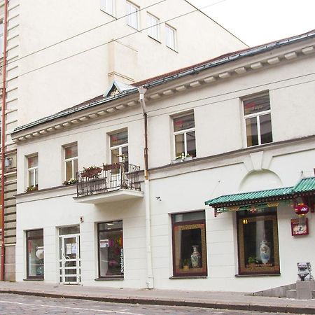 In Astra Panzió VNO Kültér fotó