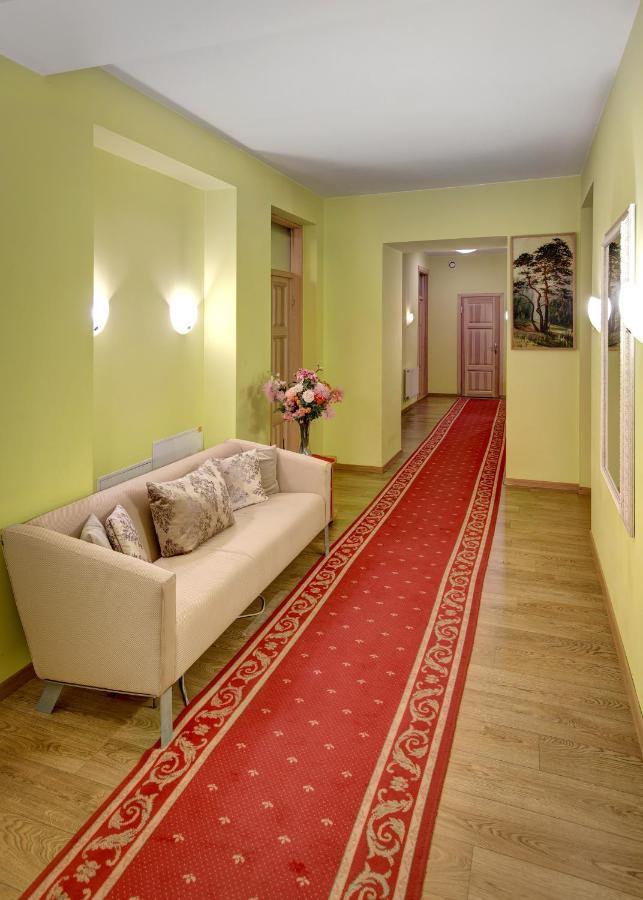 In Astra Panzió VNO Kültér fotó